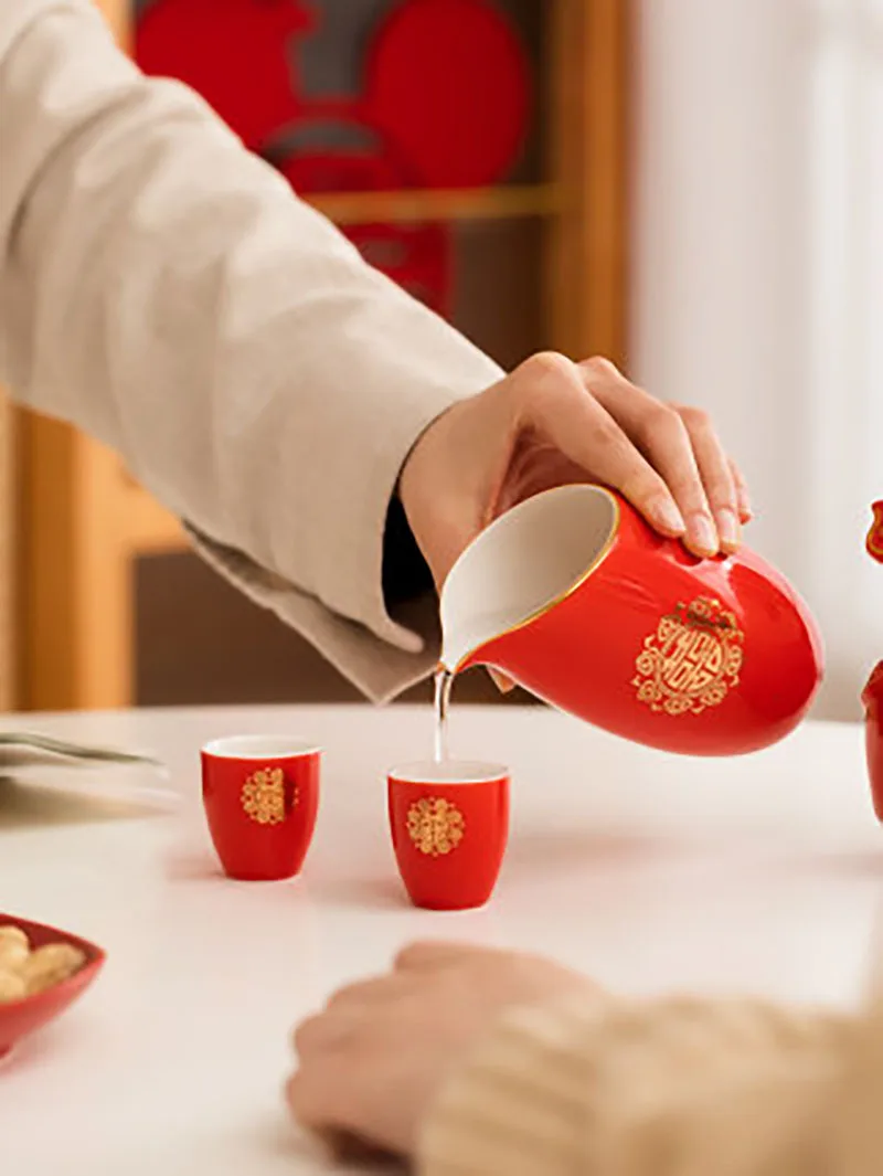 Red Chinese Style Traditional Wedding Celebration Wine Set, Luxury Ceramic Gift, Cross-Cupped Wine, Bar, Hotel, Coffee Pot and C