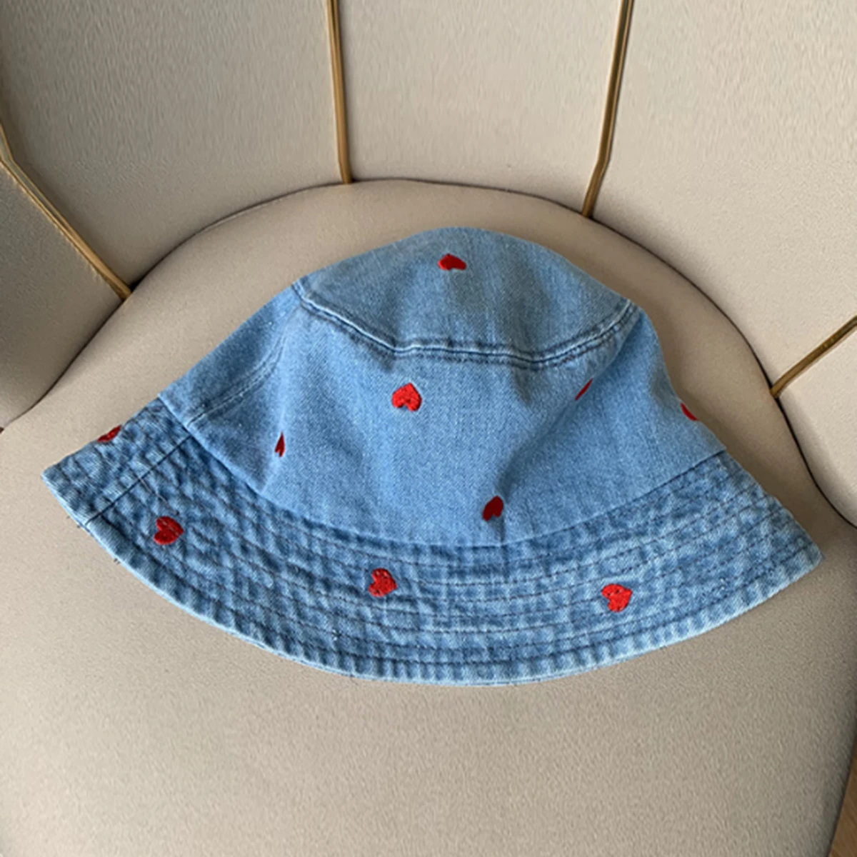 Women's Japanese-Style Denim Bucket Hat with Large Head Circumference, Sunshade and Sun Protection, Versatile, Face-Slimming, Trendy, Fashionable, Youthful, Cute, Embroidered