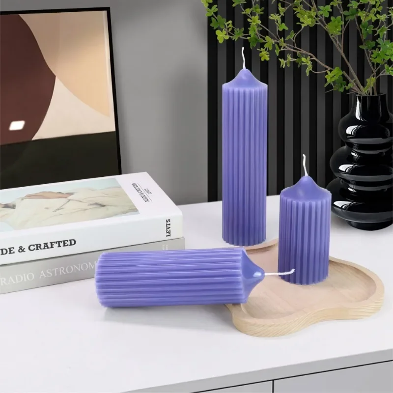 Description Picture 5 of item1 Piece Coarse Tooth Cylindrical Candle Mold DIY Striped Cylindrical Candle Making Mold Durable Plastic Acrylic Molds Kit