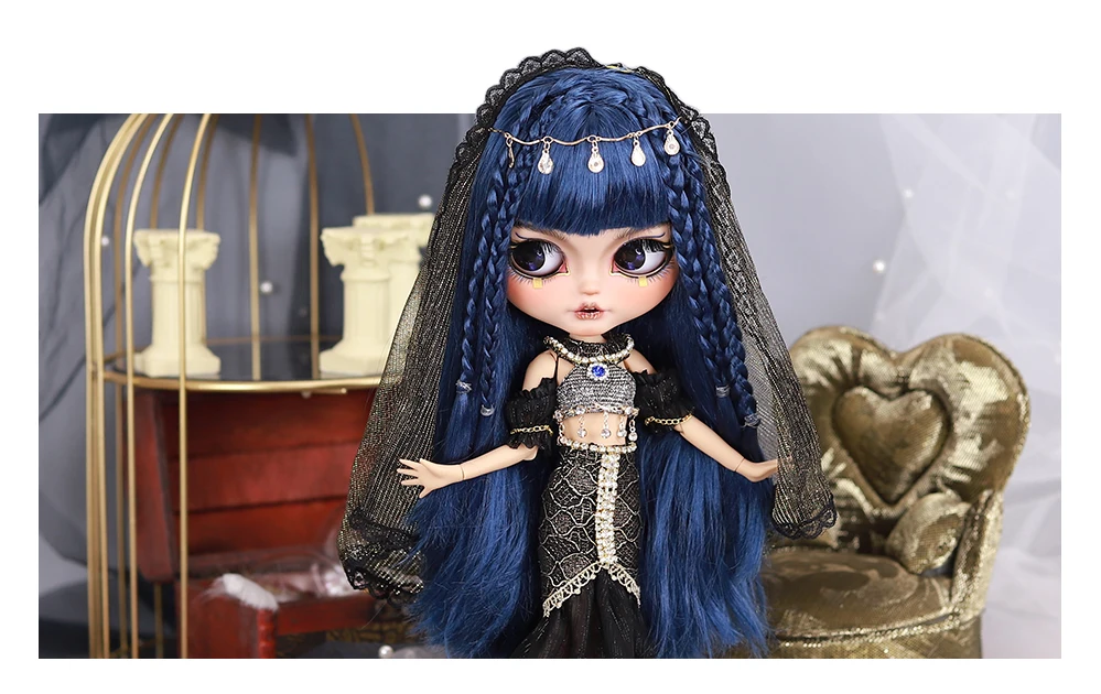 קליאופטרה – פרימיום Custom Neo Blythe בובה עם שיער כחול, עור שזוף ופנים מחייכות מט 4