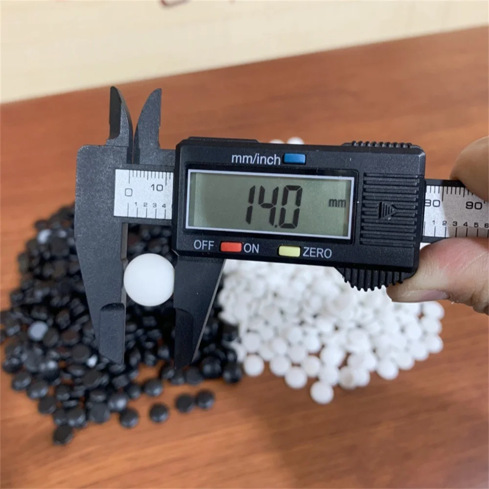 Small Solid Plastic Weiqi Go Game Pieces 200Pcs/Set 14*5.1mm Bulk Five Pieces Without Chessboard Black and White Mini Chessmen