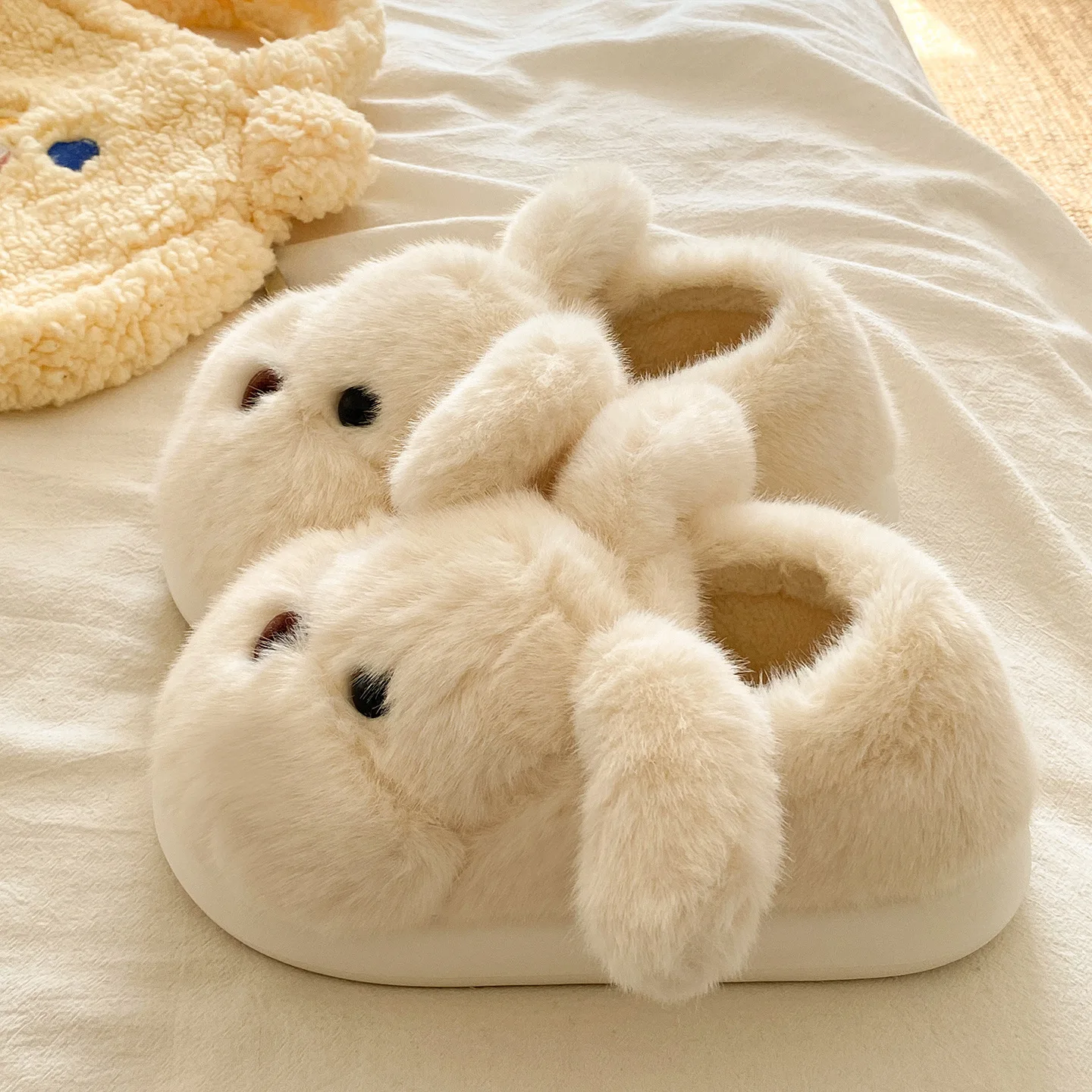 Vollständig umwickelter, entzückender Hunde-Plüsch-Slipper für Damen, woofer-volle weiche Fleece-Hausschuhe für Freizeitkleidung zu Hause, kuschelige, flauschige Slides – Detail 12