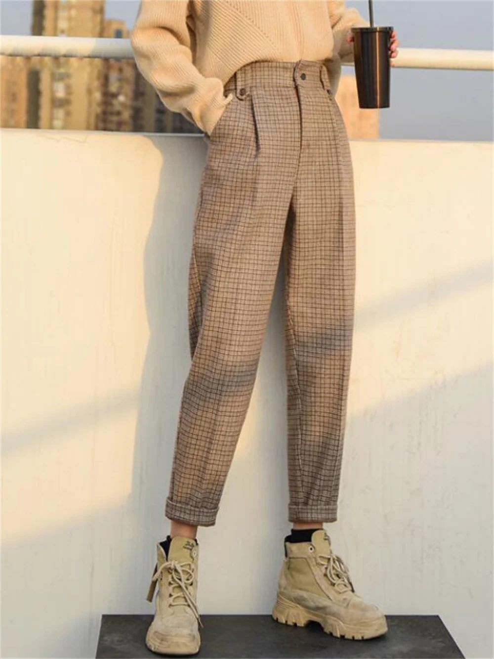 

Women Plaid Pencil Pants Straight Leg Ankle-length High Waist Loose Harem Trousers Female England Style Streetwear Alt Clothing