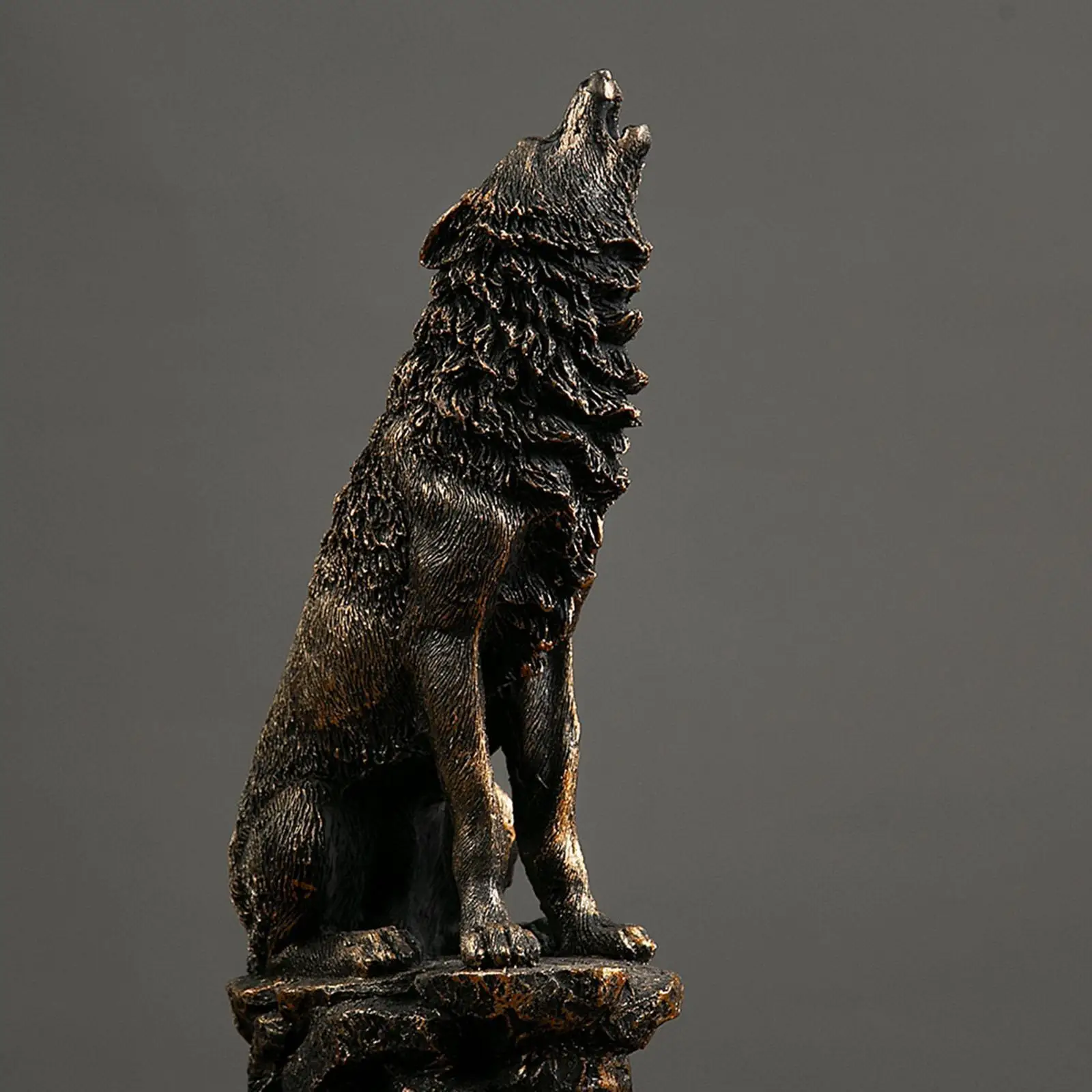 

Фигурка волка из полистоуна, коллекционный столик для книжной полки, офисный шкаф