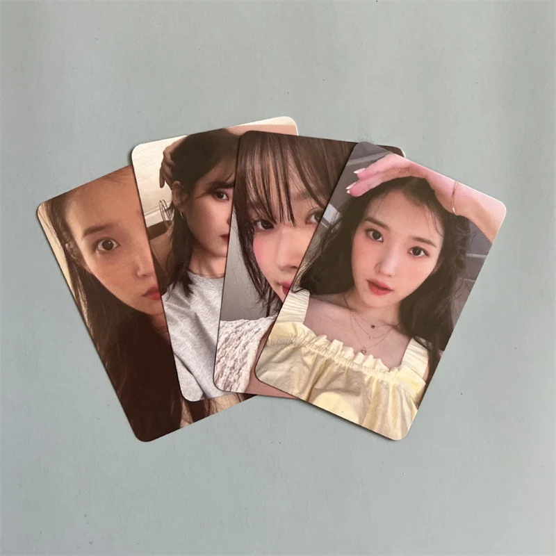 IU kpopフォトカード2枚 ギターピックセット IU kpopフォトカード2枚 ギターピックセット