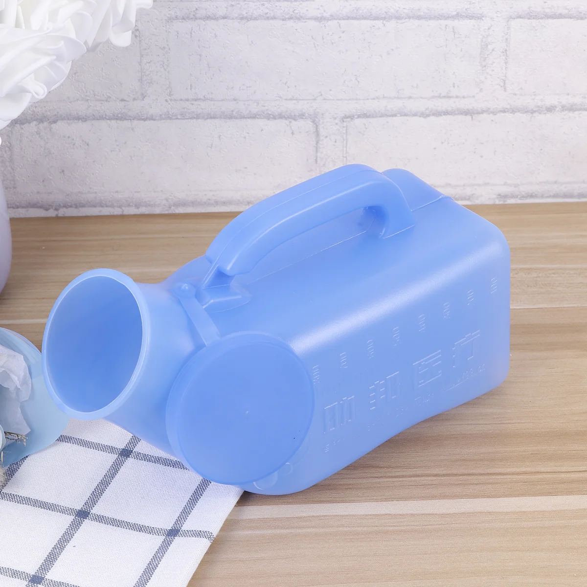 

2pcs 1000ml Camping Travel Car Toilet Mobile Toilet for