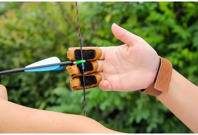 Guanto Da Tiro Con Arco A 3 Dita In Microfibra - Protezione Frecce Per Arco Ricurvo O Tradizionale - Foto 3