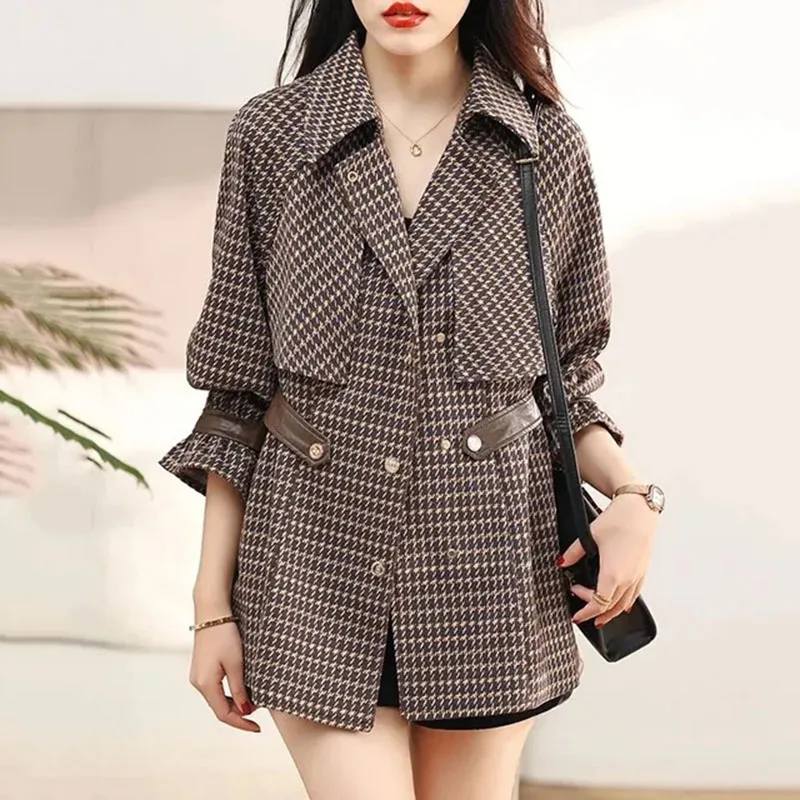 

Women's Double Breasted Windbreaker Plaid Suit Jacket Autumn High-End Design Sense Lapel Short Trench Coat Spring Lace-Up Coat