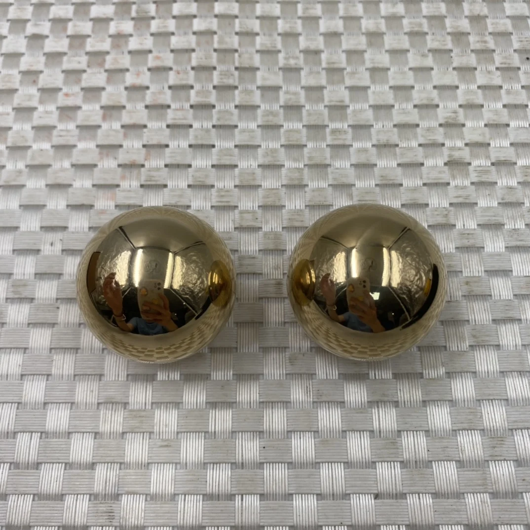 Relaxation Therapy A pair of yellow Pure copper Fitness tools Health Meditation Balls Hand finger Exercise Stress Relief Balls 2