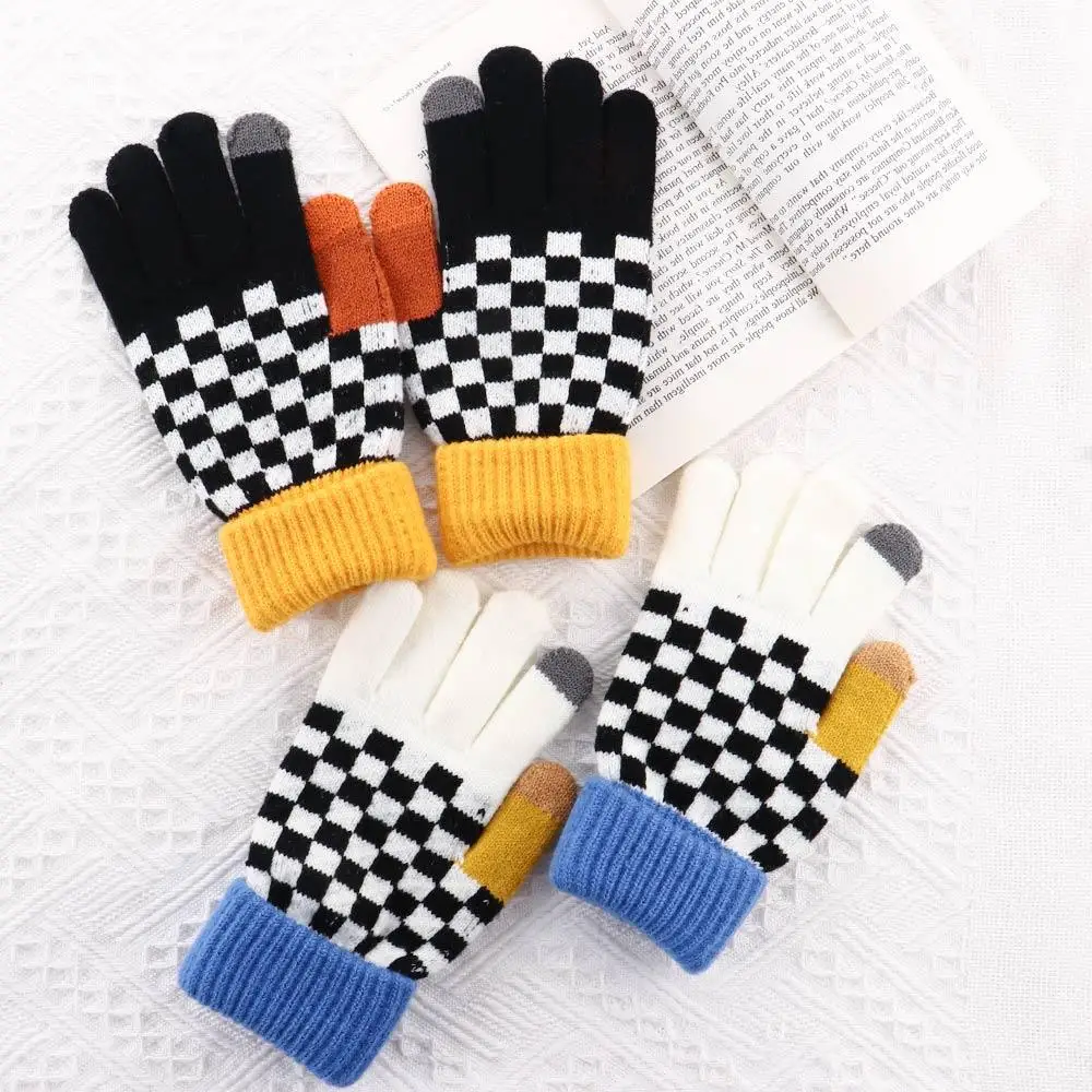 

Writing Warm Adult Checkerboard Driving Winter And Autumn Korean Style Mittens Knitting Women Gloves Full Fingers Gloves