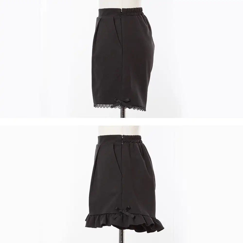 2023 Summer New Versatile Leggings Women Cute Japanese Lace Shorts Loose Slim Looking Base Shorts Elastic Waist Black Shorts