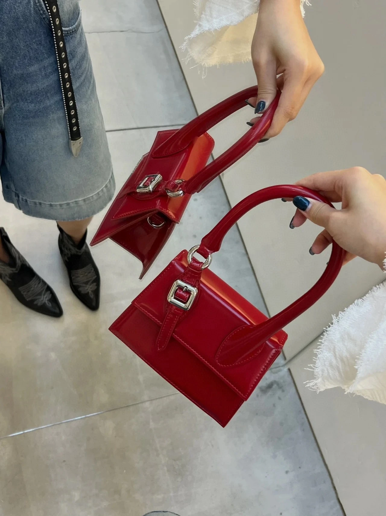 

French Fashion Designer Cowhide Handbag Female Shoulder Crossbody Party Wedding Bag High Grade Flap Pocket Mini Baguette Bag INS