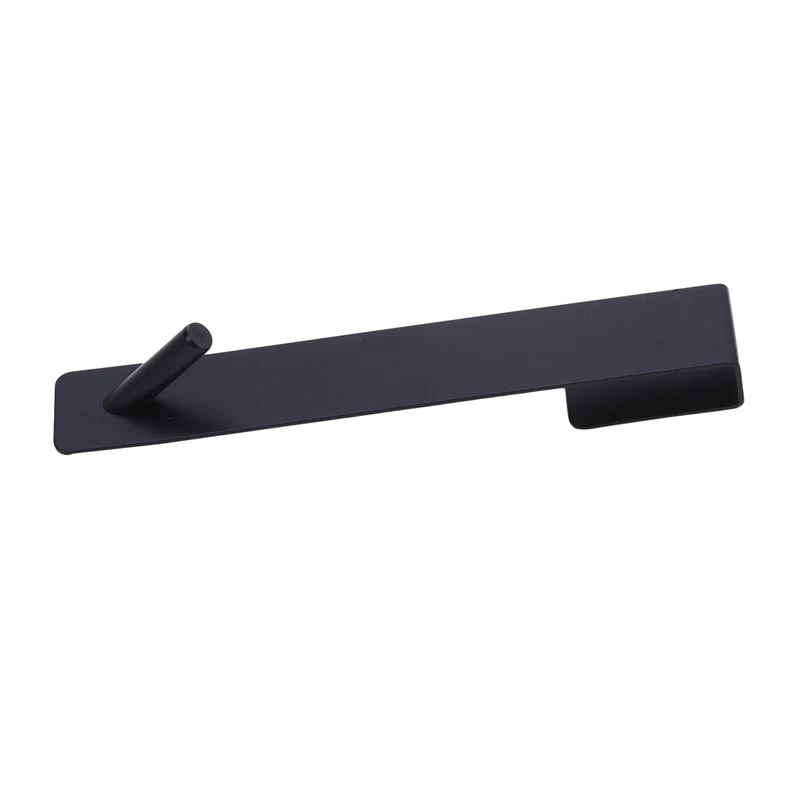 Black L