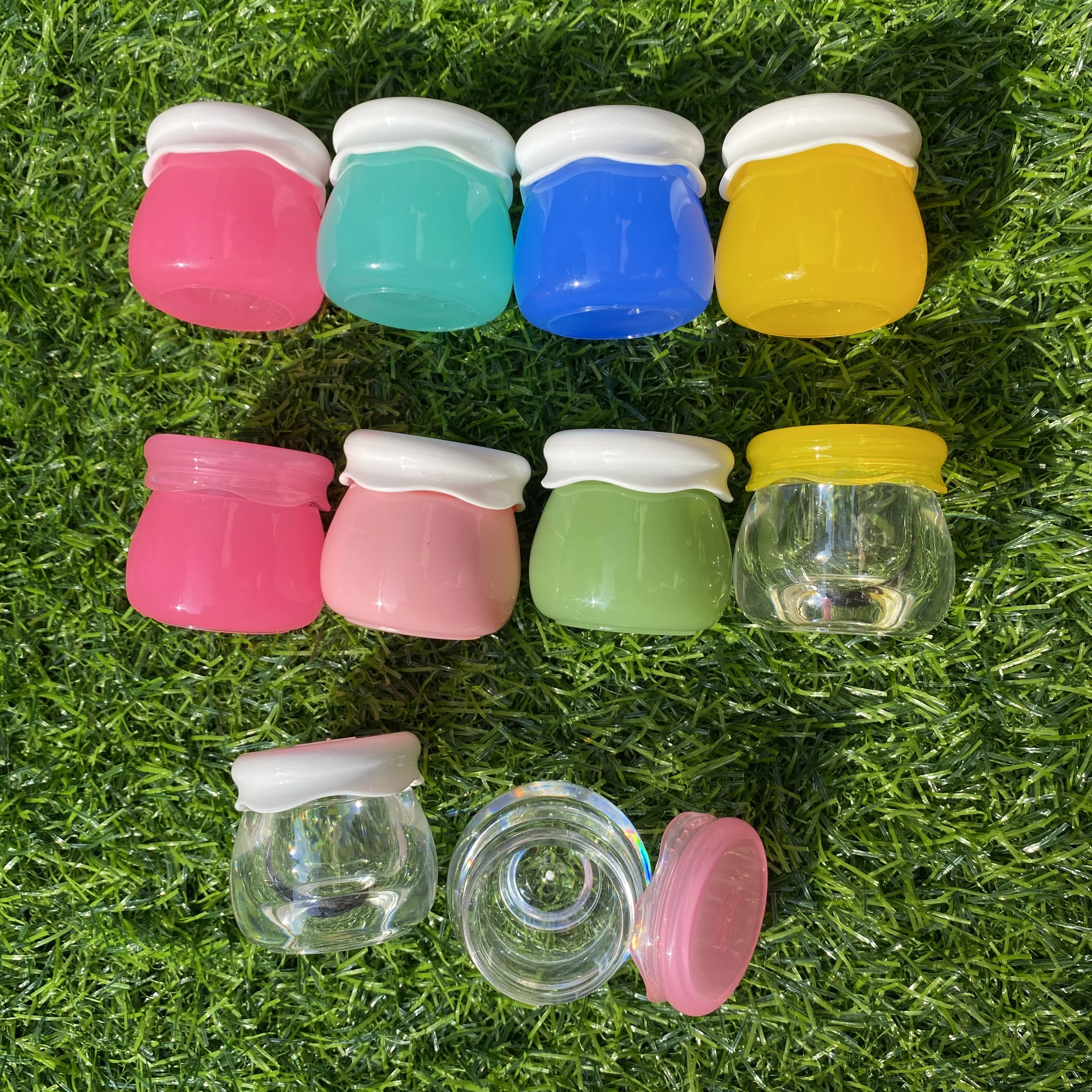 Cute Lipstick Bottle Strawberry Mushroom Lipstick Container Case Candy Color Macarons empty cosmetic containers for Lip Mask