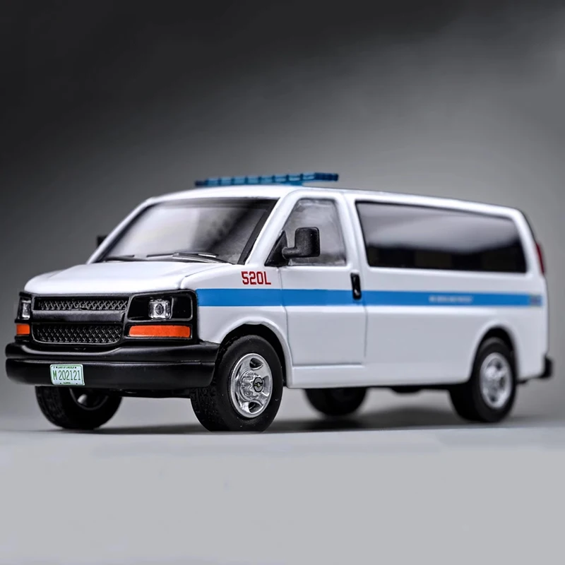 596 Model 1: 64 Scale Chevrolet's Express VAN Chicago Police