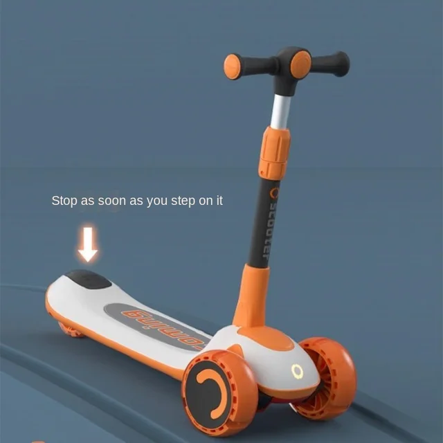 New 3 In1 Scooter for Children Skateboard Baby Kick Scooter Balance Bike with Light Up Wheels Foot Ride for Boys and Girls Kids 2