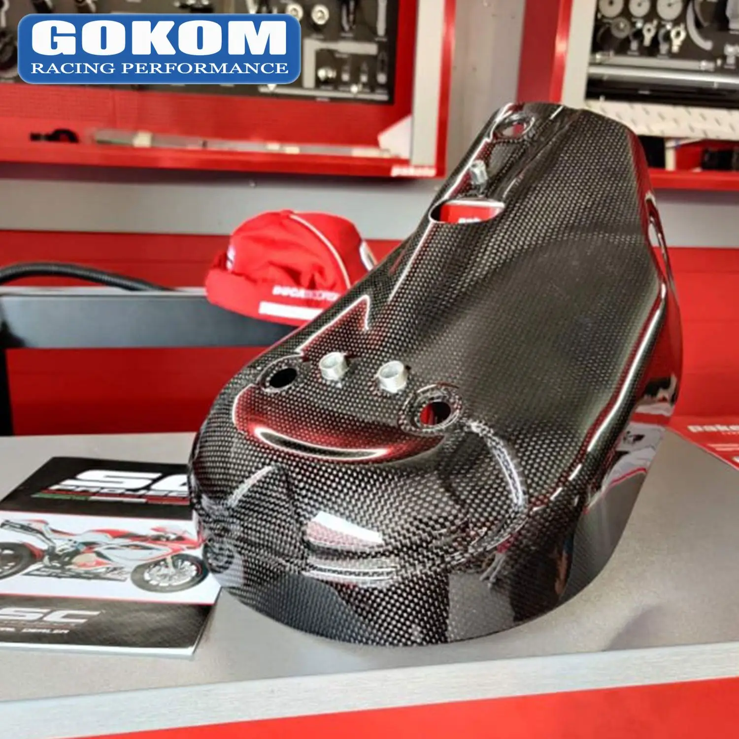 

Запчасти для гоночных мотоциклов Gokom, защитная крышка из углеродного волокна для Ducati Panigale 1299/959/V2 Streetfighter V2 22-23