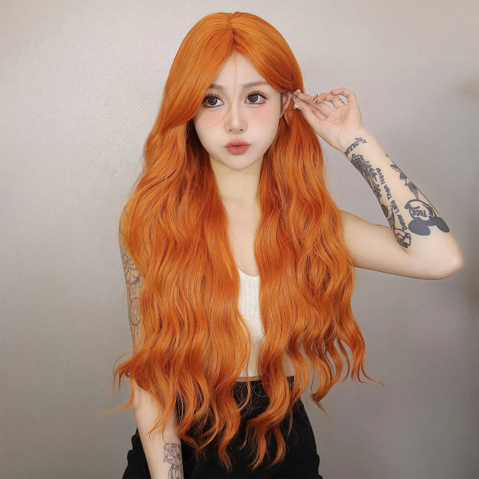 Long Water Wave Orange Synthetic Wigs for Women Wavy Natural Hair Wigs with Long Bangs Cosplay Party Wigs Heat Resistant_voghion.com