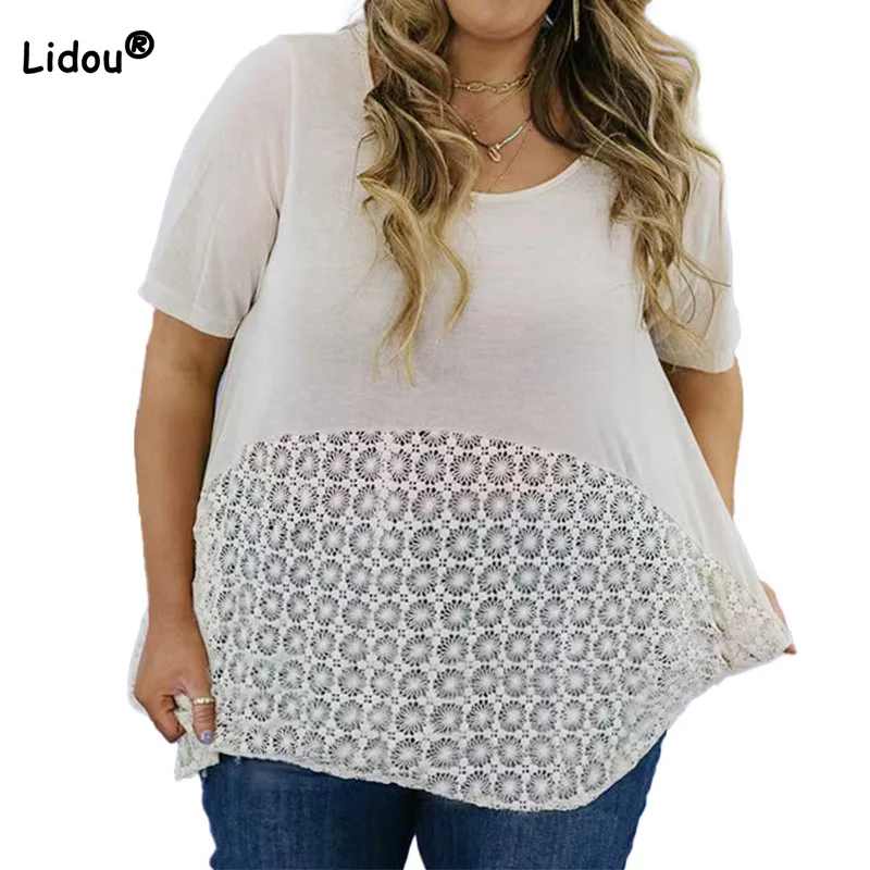 Stylish Summer Loose-Fitting Short Sleeve T-Shirt Casual Crew Neck Splicing Lace Hook Flower Hollow Pullover Plus Size Women Top summer short sleeve sexy lace shirt women casual v neck loose t shirt ladies plus size hollow sling elegant pullover tops 2022