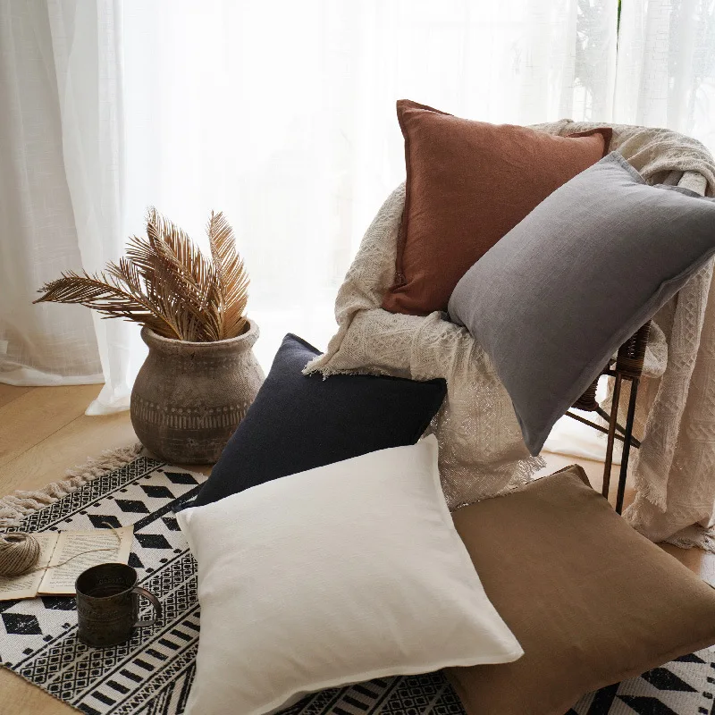 Luxurious Cotton Linen Throw Pillow Cover with Elegant Design