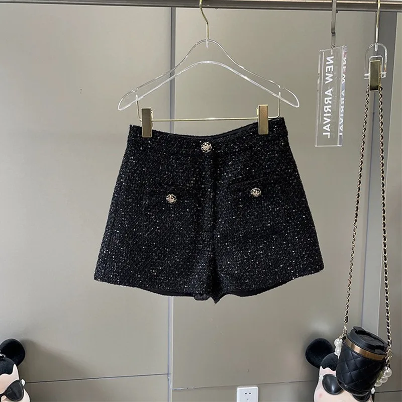 French Style Black High-Grade All-Match Short Booty Pants New Fashionable Long Legs High Waist A-line Classic Shorts For Women