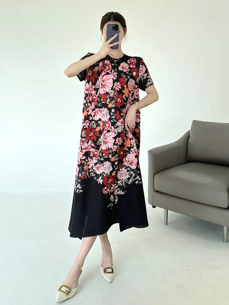 LANMREM Vacation Style Printting Short Sleeve Women's Dress 2025 New Summer Loose Elastic Round Collar Pleated Dresses 2DB3436 - Image 4