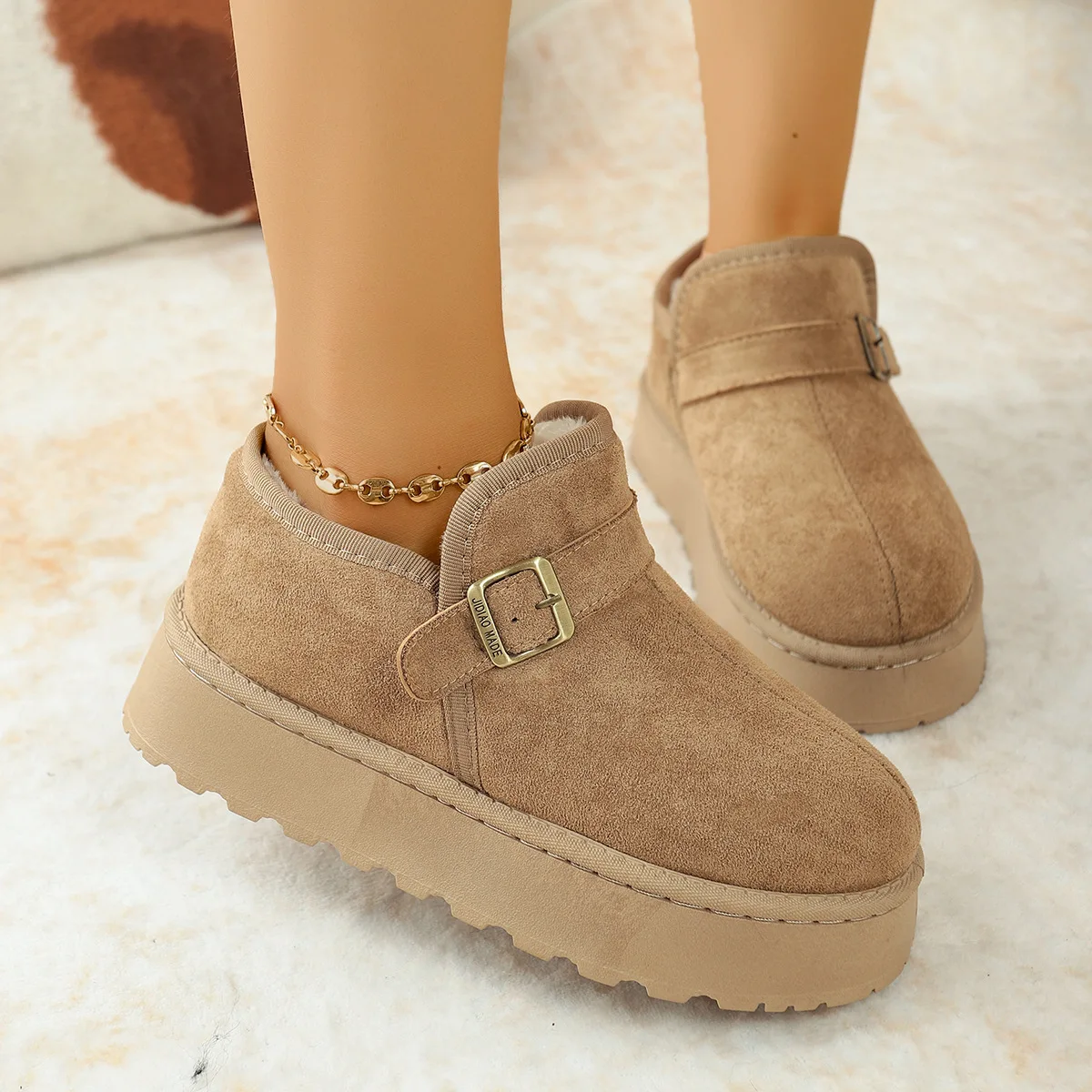2025 Fashion Female Shoes Clogs Platform Slip-on Round Toe Winter Dress New Slip on Flock Cow Suede Rubber Ankle Platform Boots