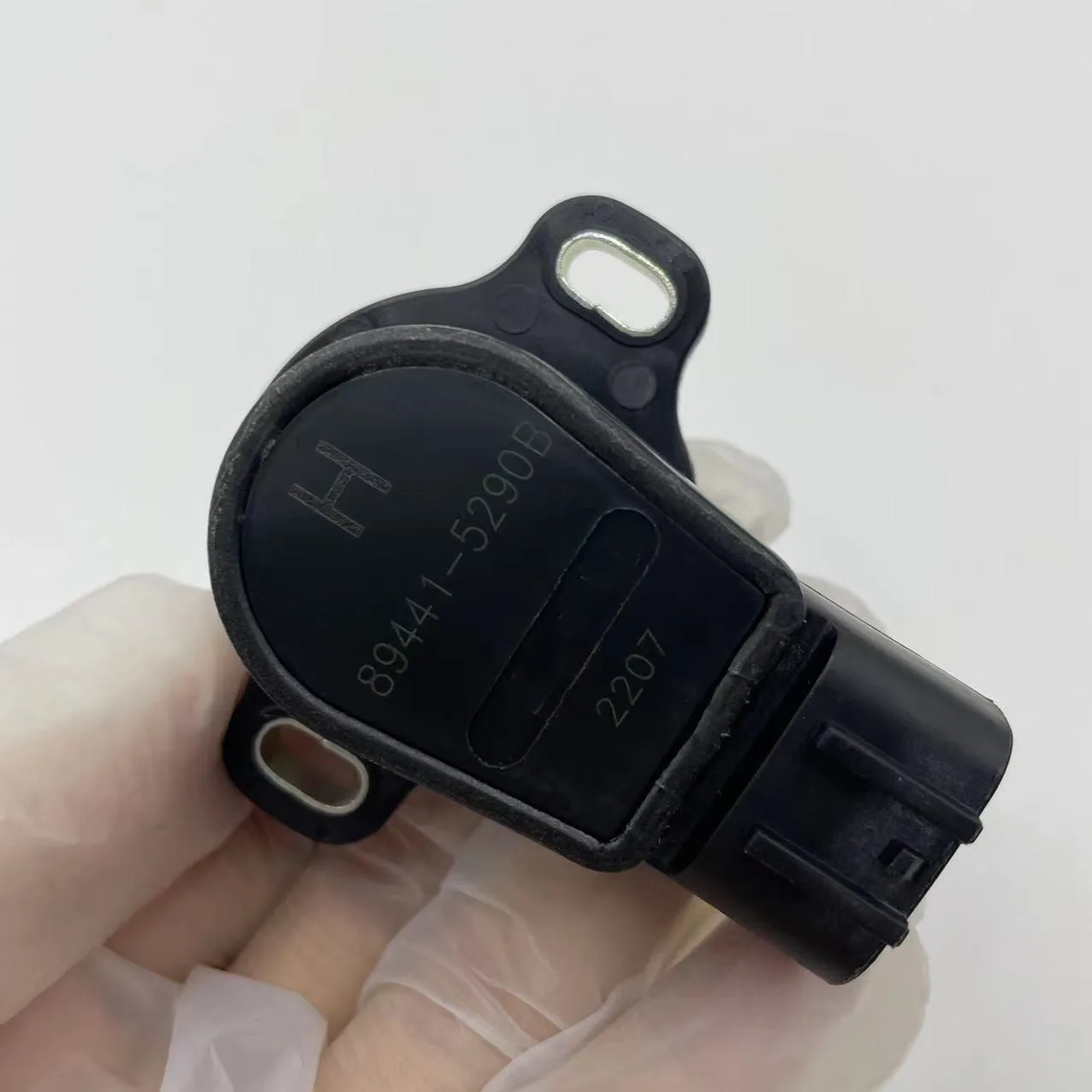 ゆ Amazon.com: Accelerator Pedal 89441-5290B Throttle Position