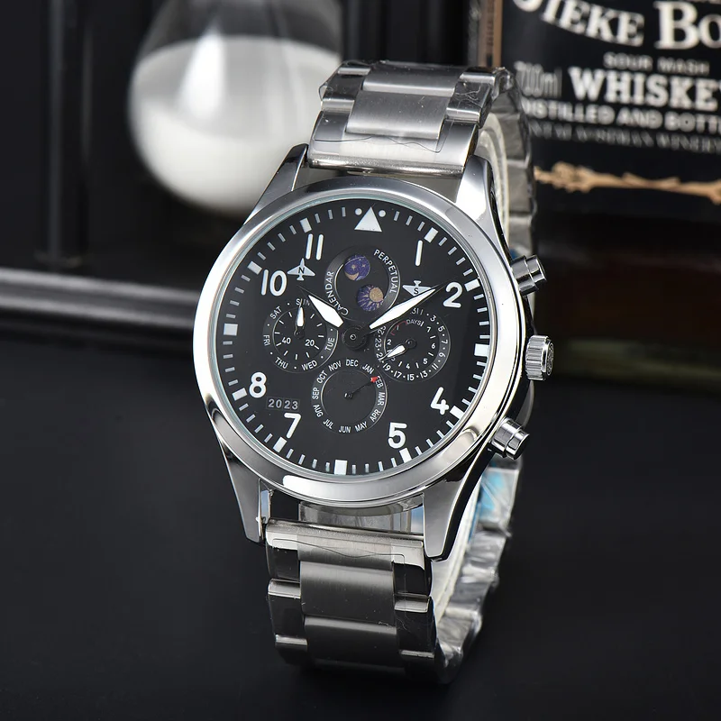 Aviator Design Quartz Watches for Men Leather Strap Chronograph Daily Waterproof Automatic Date AAA Male Clocks Free Shipping