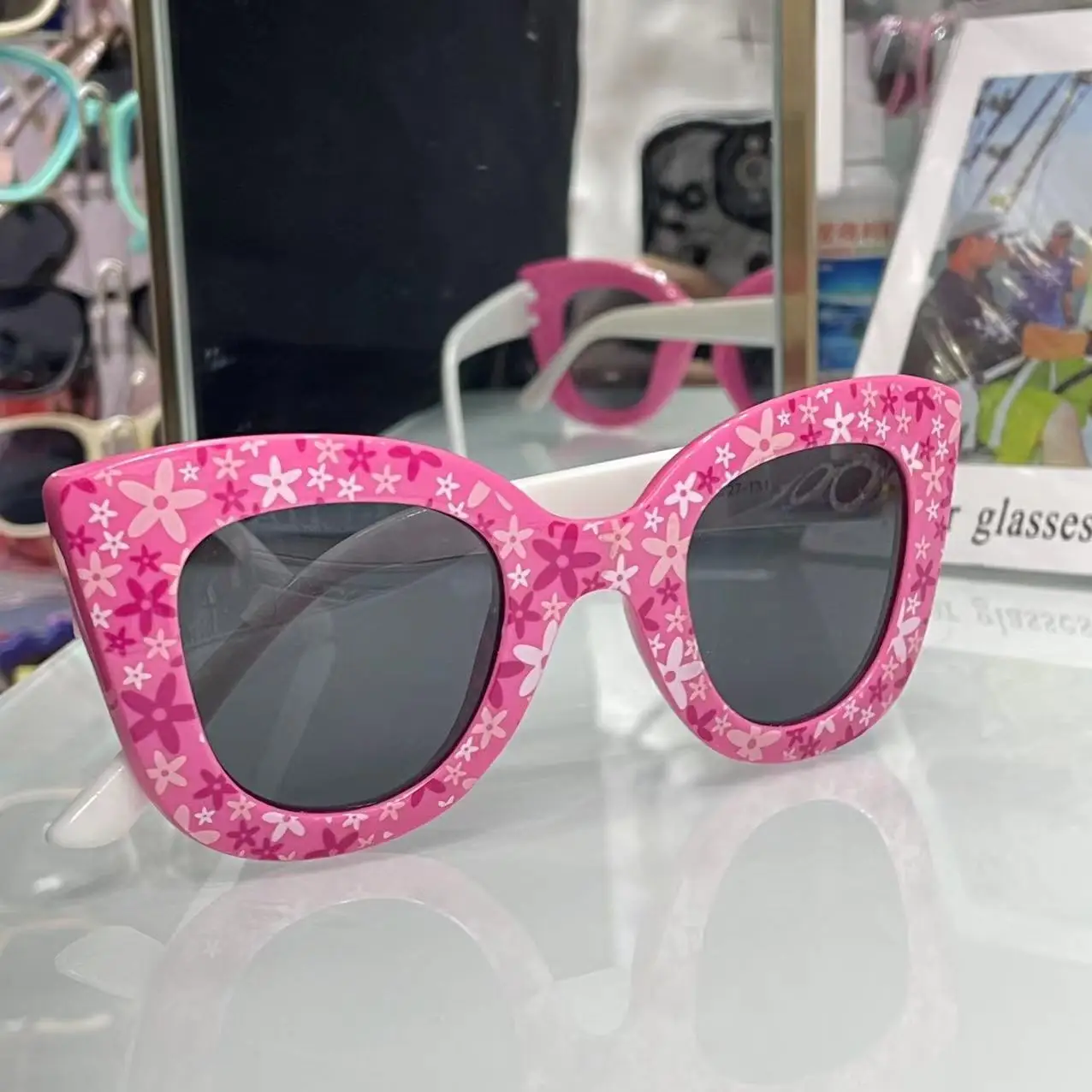 New Cute And Fresh Flower Children's Fashion Sunglasses, UV Resistant, Baby Multi Color Lens Glasses