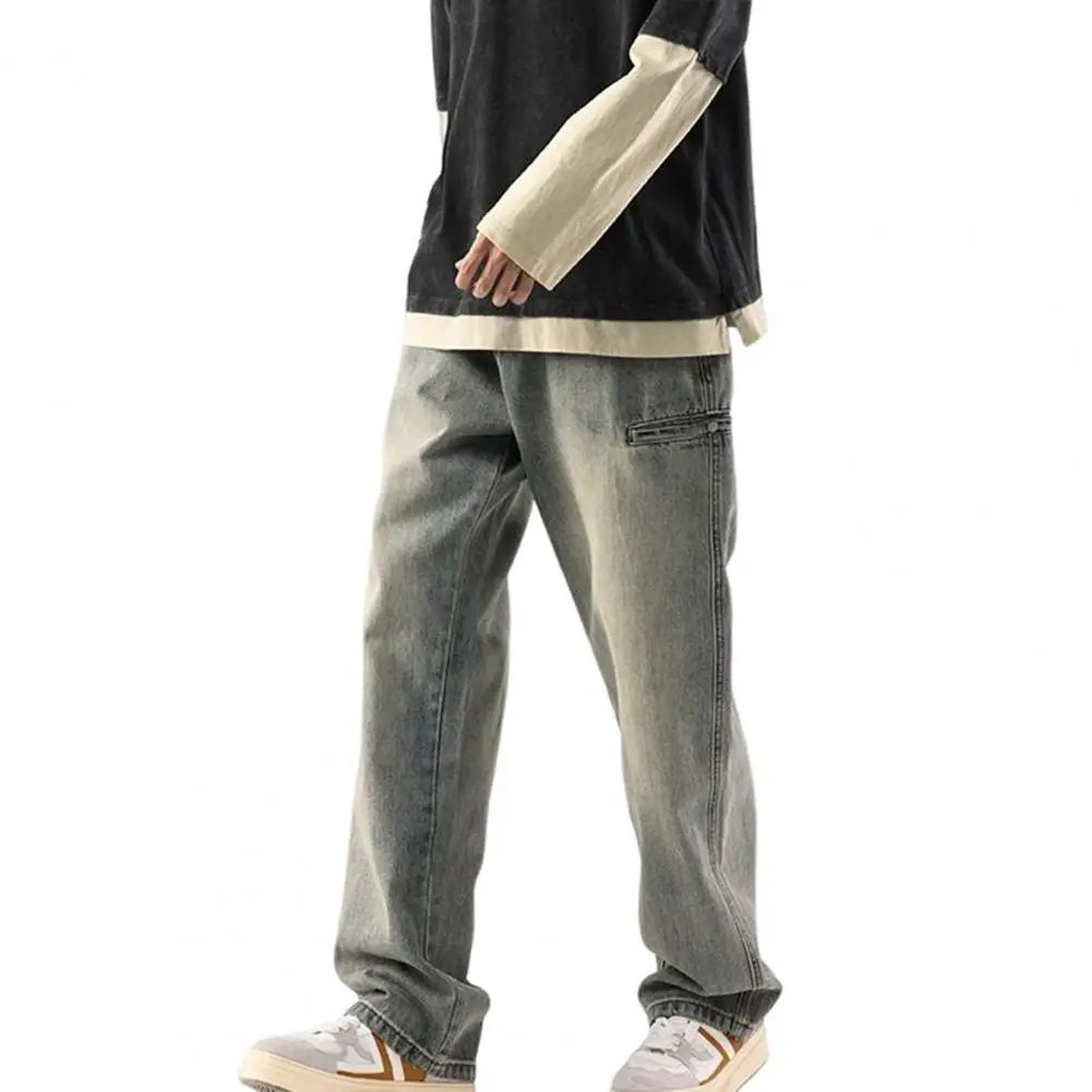 Рисунок 5 - Джинсы мужские прямые однотонные с широкими штанинами