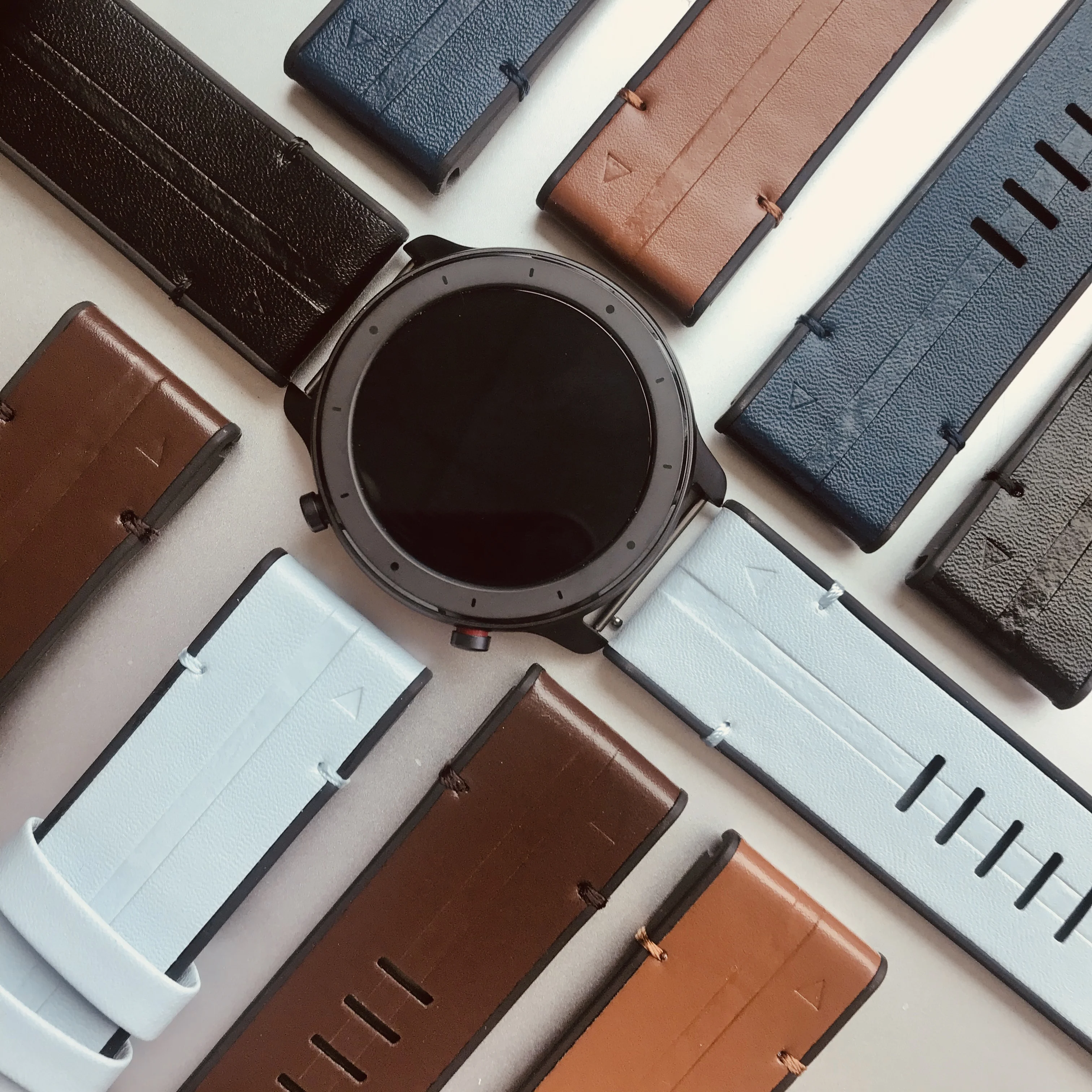 Premium Silicone Leather Quickfit Watch Strap - Universal Fit, 22-26mm Adjustable Bracelet