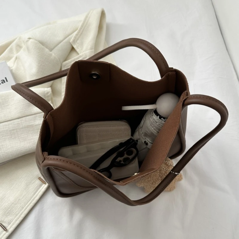 Large Capaci Buet Bag Women's Retro Versatile Single oulder Tote Bag Commuter Bag Soft PU Leather Magnetic Closure Handbag Purse