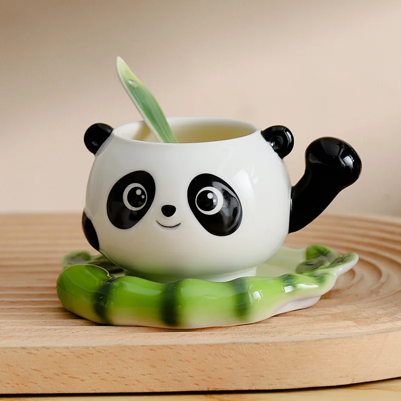 Creative Cartoon Personalized Gift 420ml Ceramic Panda Mug - China