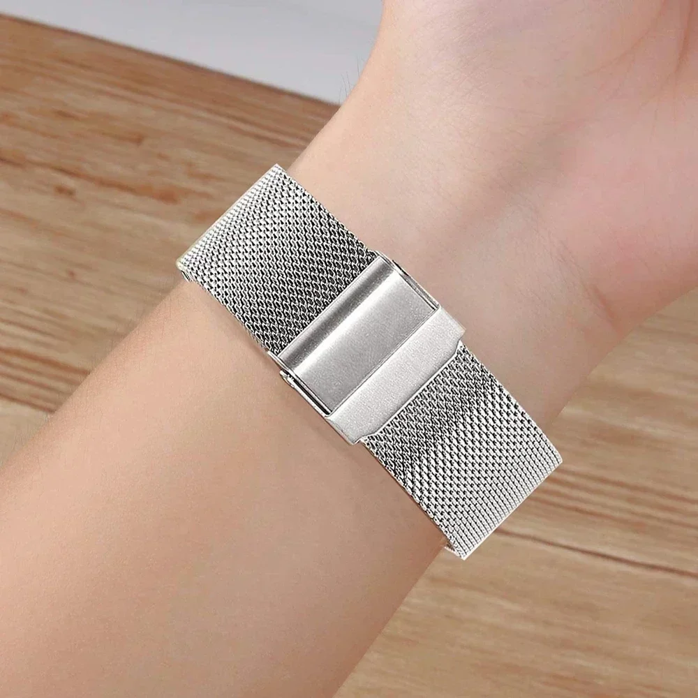 Elegant Mesh Wrist Strap for Smartwatches - Premium Watchband Accessory