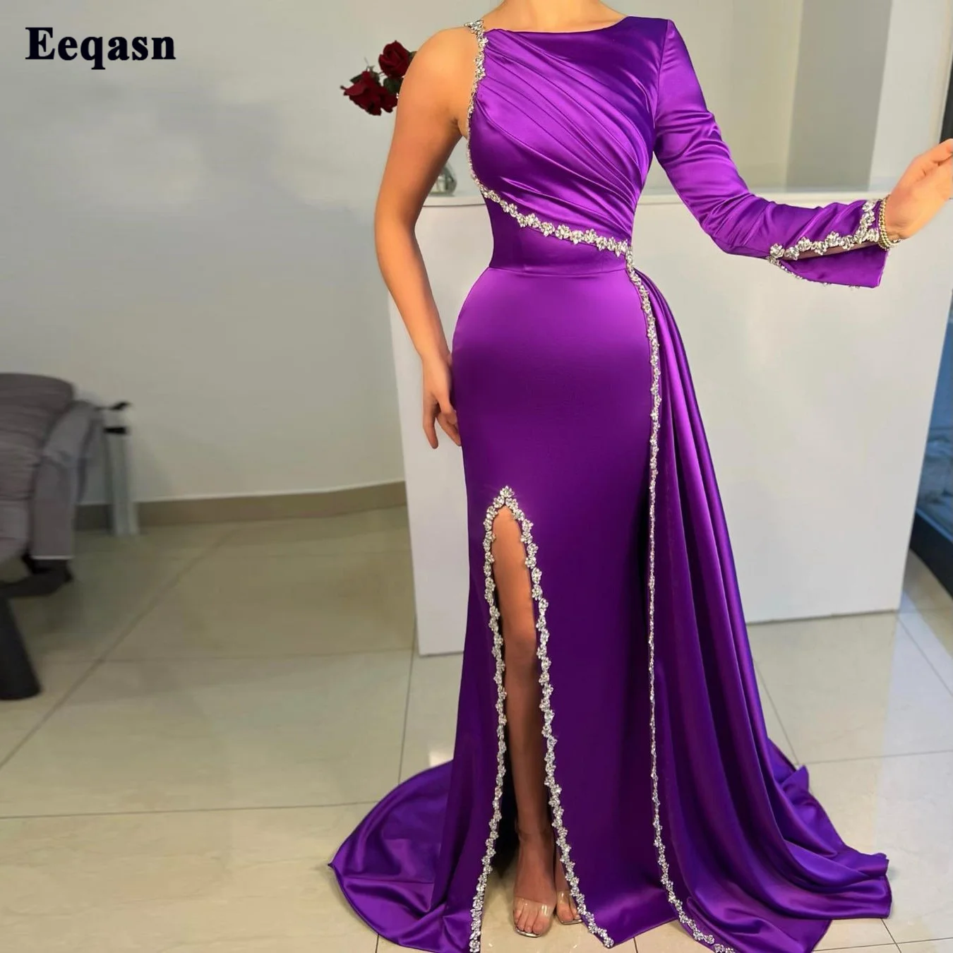 

Eeqasn Mermaid Purple Long Sleeves Evening Dresses Crystals One Shoulder Prom Gowns For Women Split Pleated Wedding Party Dress