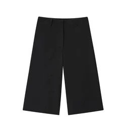 Black Cropped Women's Versatile Summer Shorts - Casual & Fashionable - S (Black)