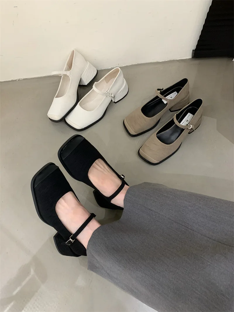 

Low Heels Square Toe Shallow Mouth Shoes Women Casual Female Sneakers Flats Modis Rivets Studs Autumn New Summer Pointed Toe On