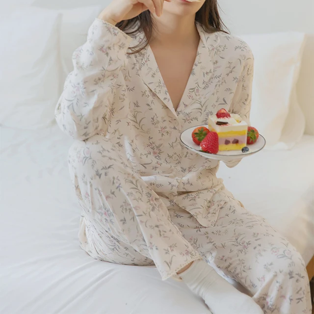 Women Two Pieces Spring Pajamas Suits Flower Print Long Sleeve Casual Pijama Turn Down Collar Tops With Pants Satin Pajamas