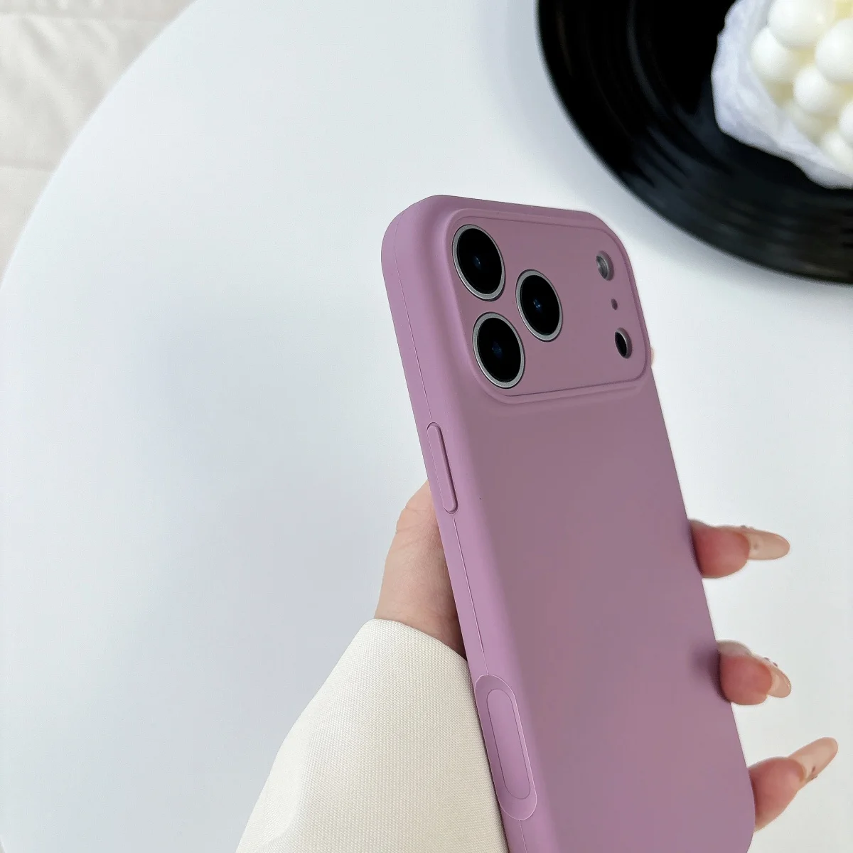 รูปสินค้า เคสซิลิโคนเหลวสำหรับ iPhone 17-12 Pro Max พร้อมชาร์จ Magsafe