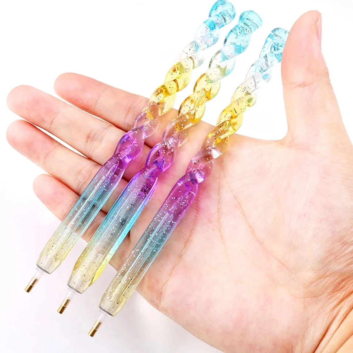 1pc Diamond Painting Point Drill Pen Tool 5D DIY Diamond Embroidery Cross Stitch Colorful Rhinestone Point pen Tools Gift 2