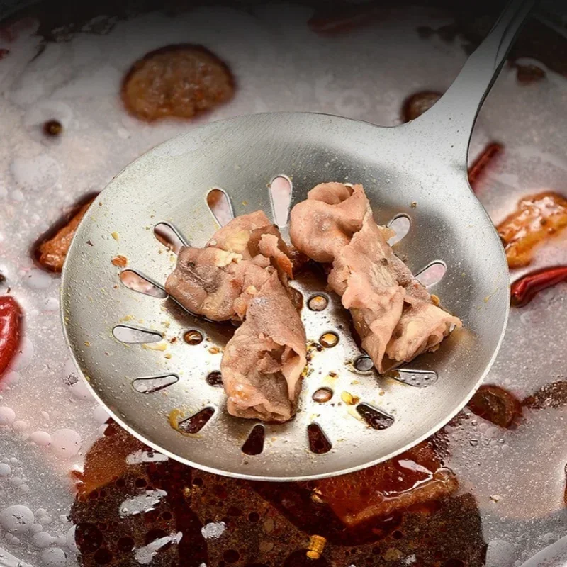 طقم أدوات مطبخ من الفولاذ المقاوم للصدأ 304 بمقبض خشبي، مجرفة، مصفاة، ملعقة شوربة، ملعقة أرز، ملعقة، أواني الطبخ