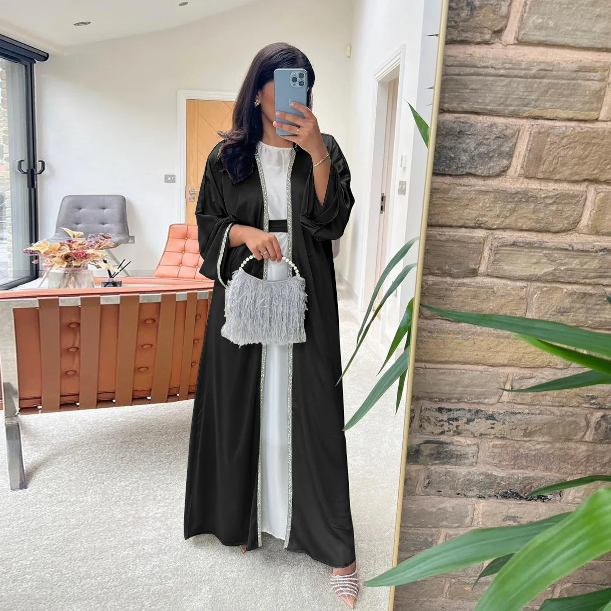 Saudi Arabia Hot Diamond Islamic Long Dress Modern Fashion Satin Soft And Beautiful Waist Wrapped Robe White Laydown Abaya