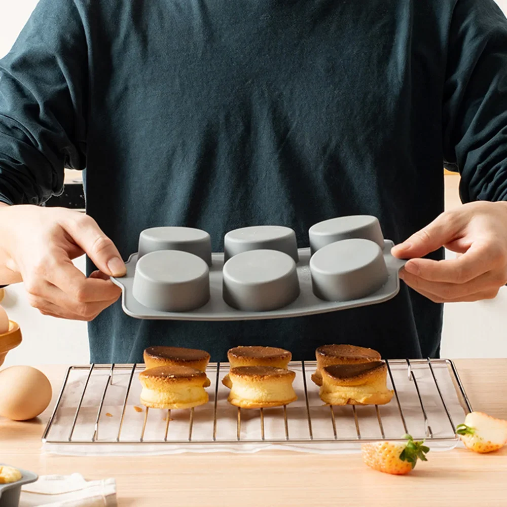 Silicone Muffin Baking Mold 5