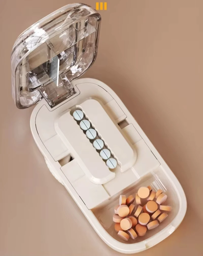 The Best New Quartering Pill Cutter Storage Box Portable Drug Tablet Medicine Dustproof Divider Organizer Crusher Pill Cutter
