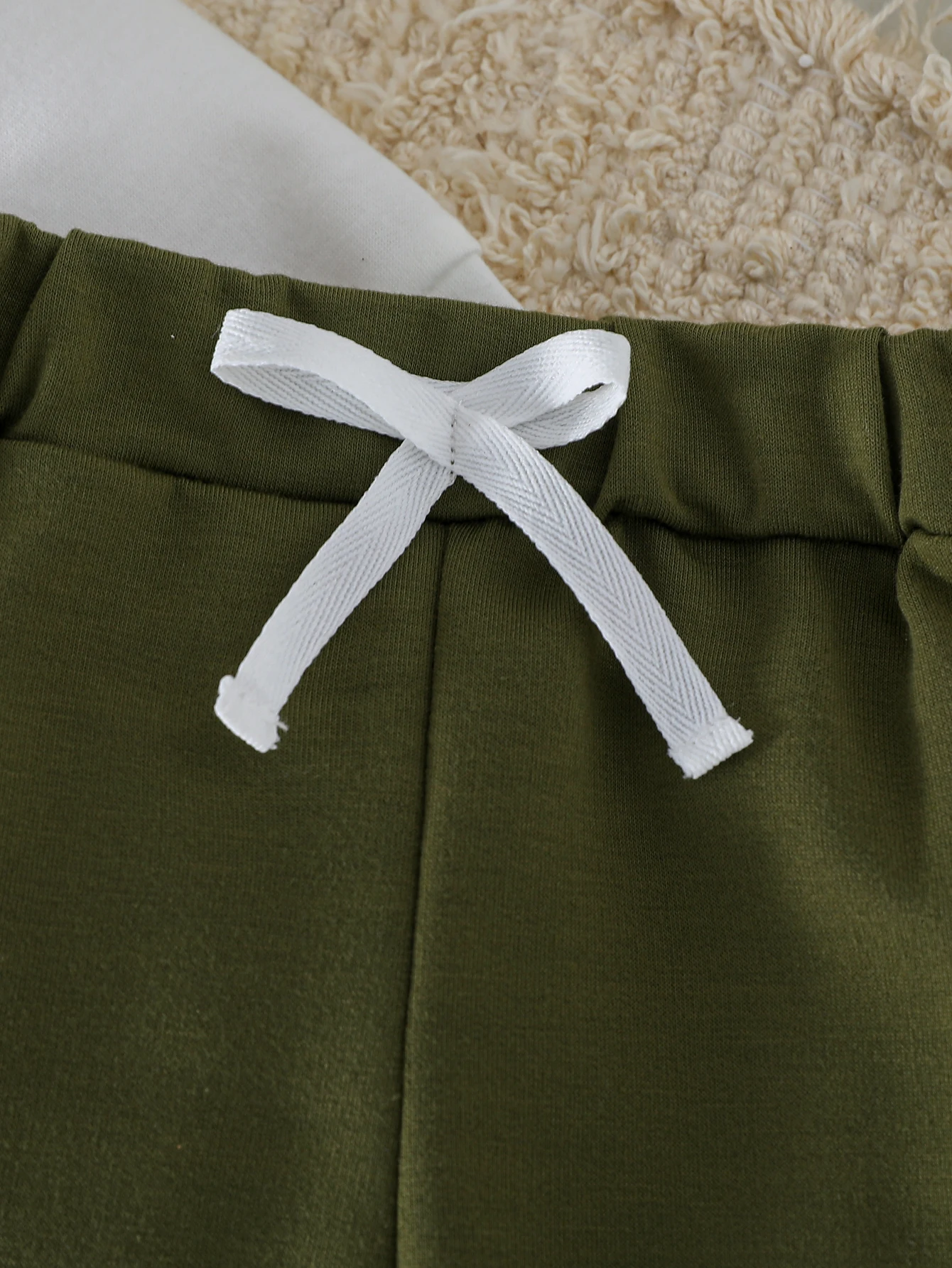 Slide image a3f425ba4956475a918bf496200ecdc1