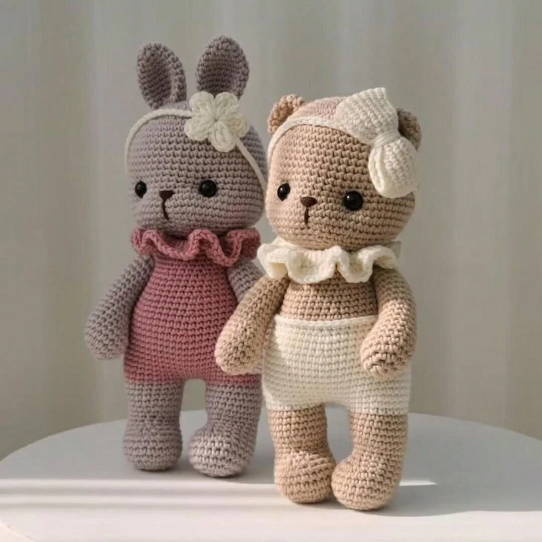 Animal Crochet Kit for Adult Beginners with Step-by-Step Guide