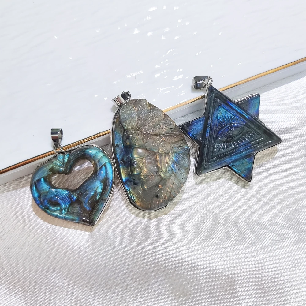 Hand carved natural crystal stone labradorite Dragon Wolf healing Pendant for necklace DIY Accessories 3