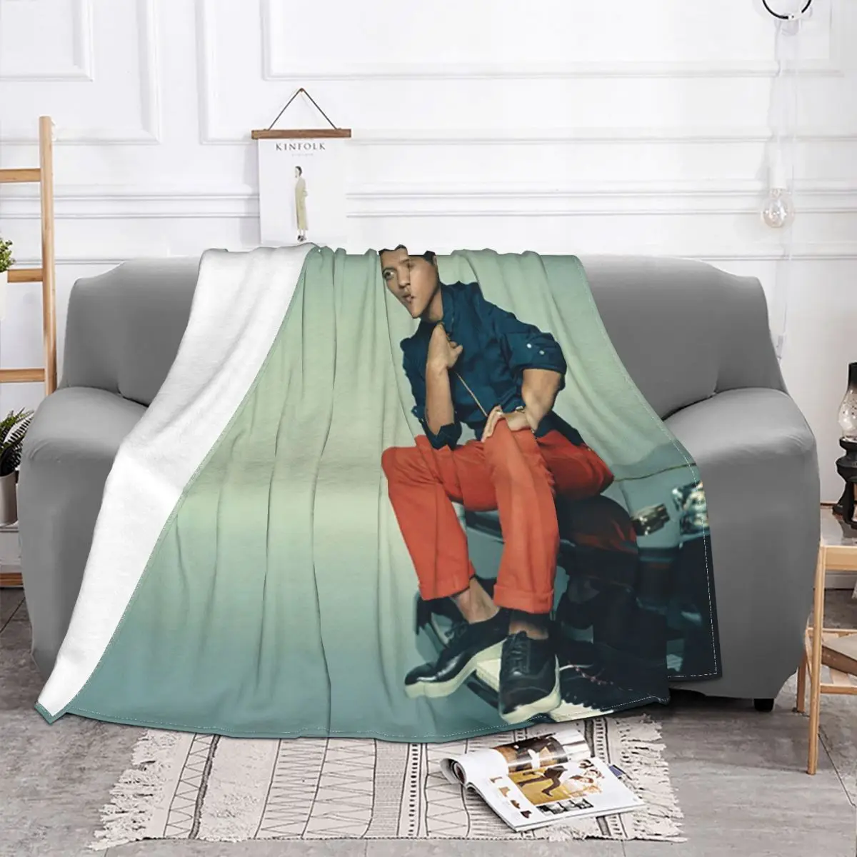 

Bruno Mars Blanket Anti Pilling Flannel Spring/Autumn Multi-function Lightweight Throw Blankets for Sofa Office Rug Piece