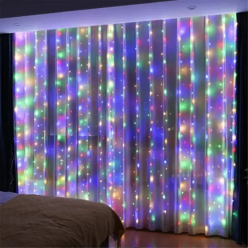 thumbnail image 1 of Cortina de luces LED con alimentación por USB para decoración navideña del hogar 2024 con control remoto para fiestas de Navidad, Año Nuevo 2025, 1 of 5